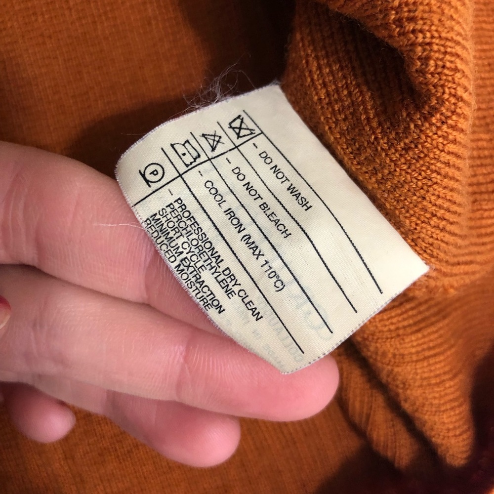 Valentino Vintage Sweater Button Caramel - Picture 5 of 8